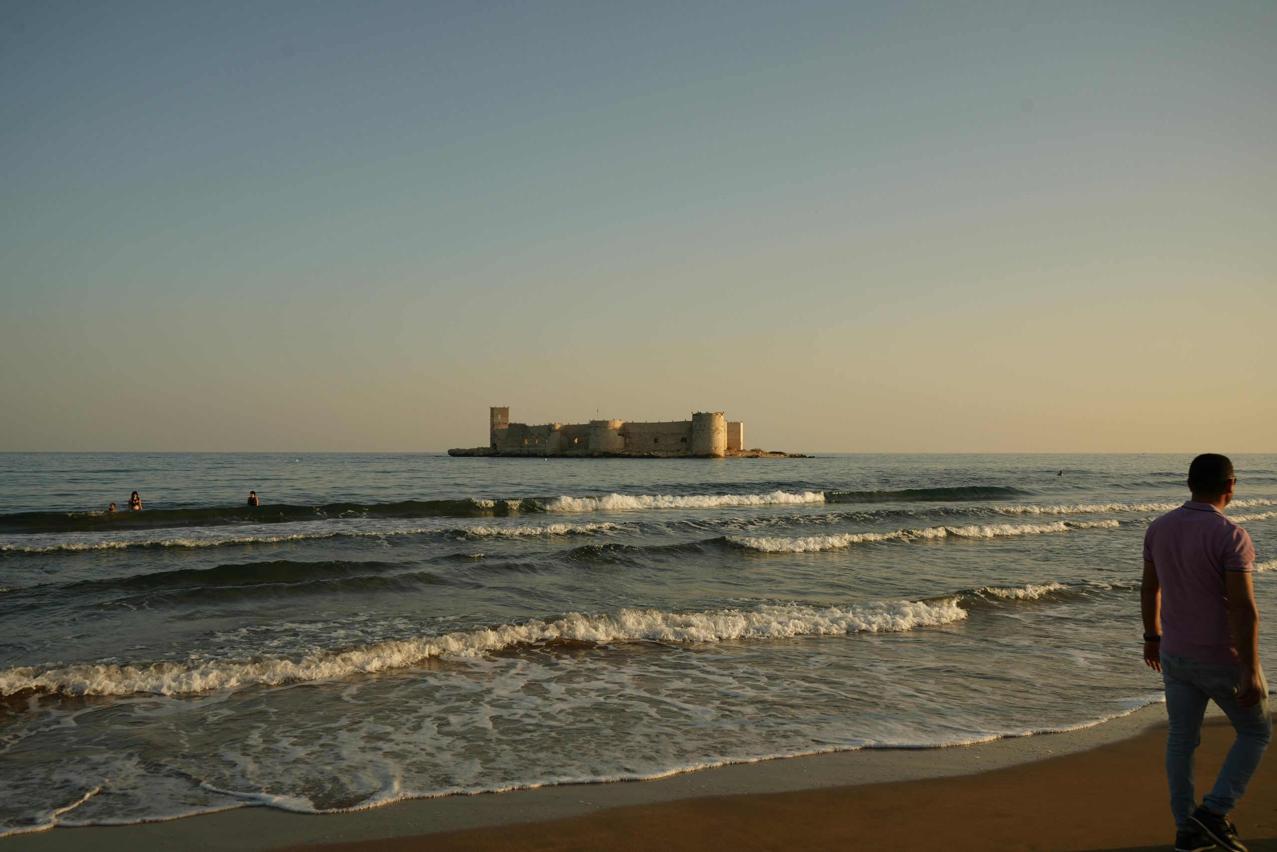 Ilustrasi kata2 hujan romantis